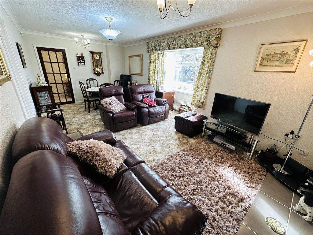 Property photo 1 of 15 Lounge Diner.Jpg