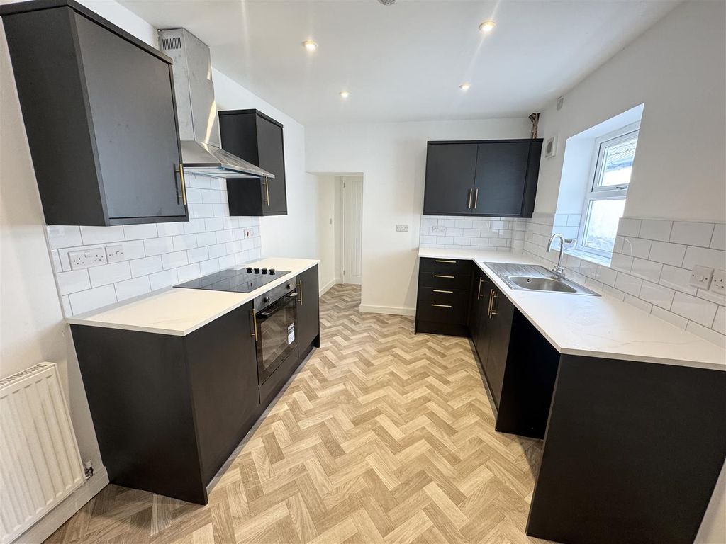 Property photo 1 of 23 Tempimage1E0Lz6.Jpg