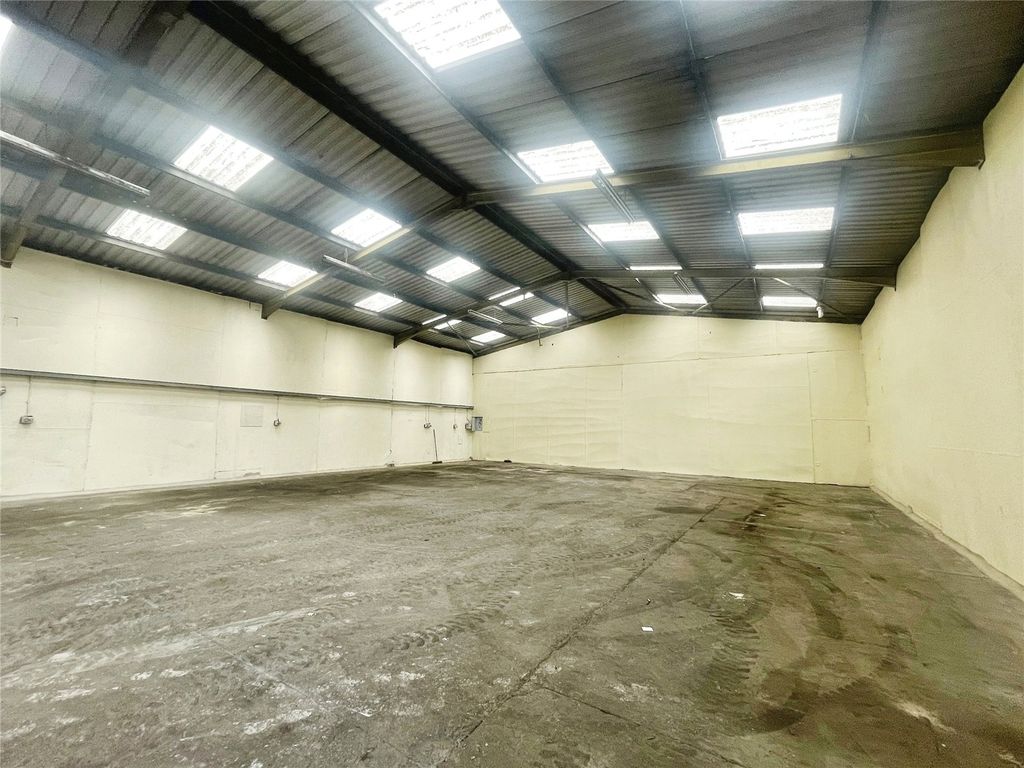 Property photo 3 of 4 Picture No. 10