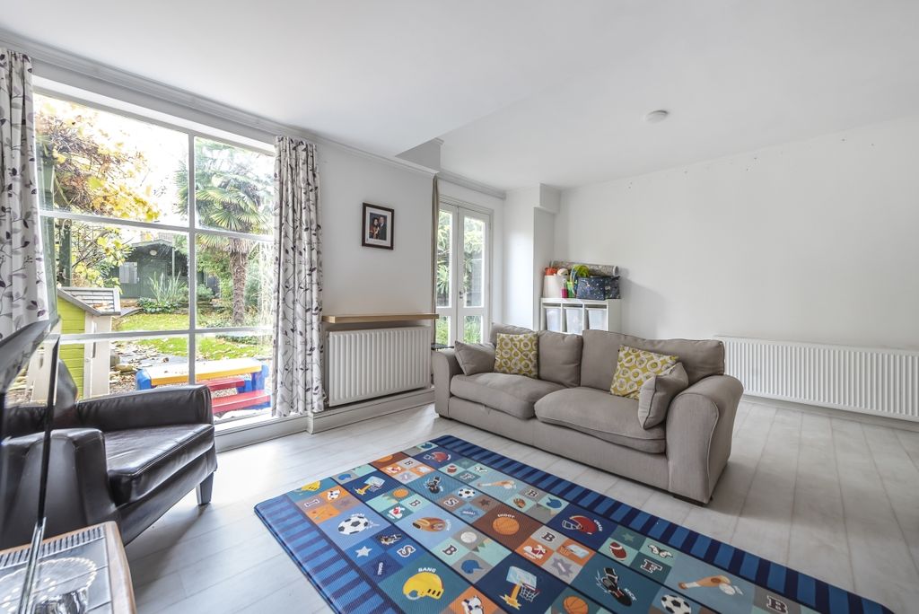 Property photo 2 of 15 554384 (2)c