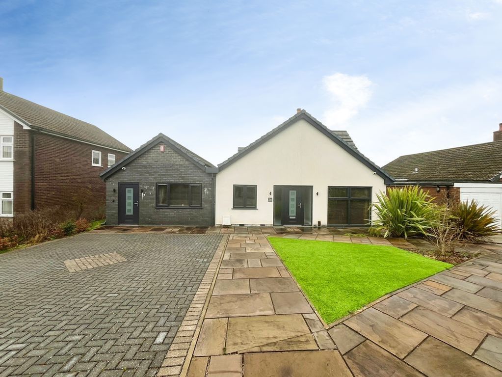 Property photo 1 of 21 External