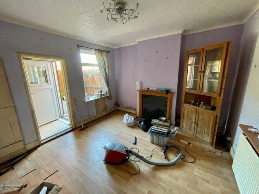 Property photo 3 of 9