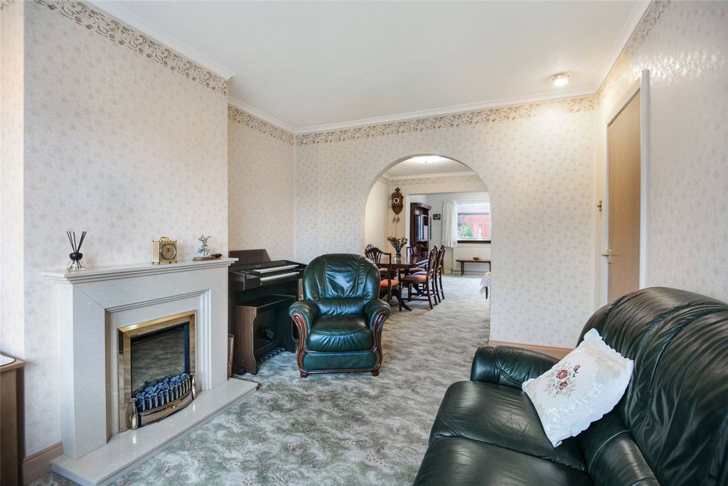 Property photo 3 of 25 Picture No. 07