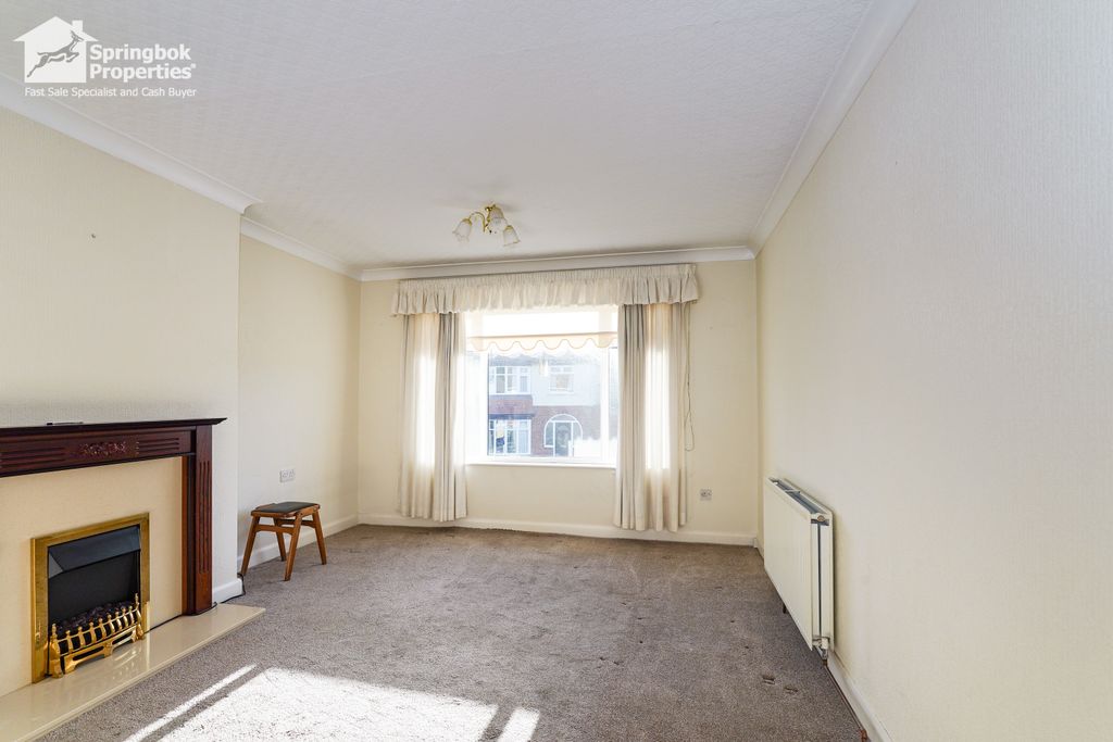 Property photo 2 of 11 Image 1