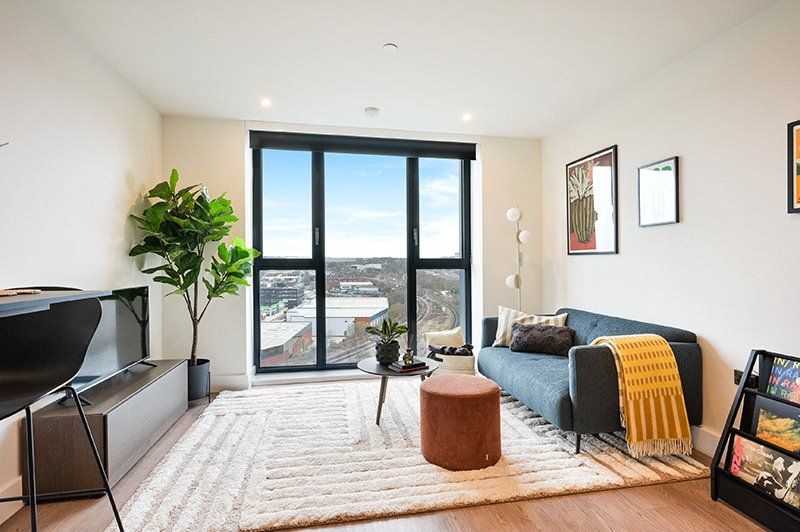 Property photo 2 of 16 Picture No. 03