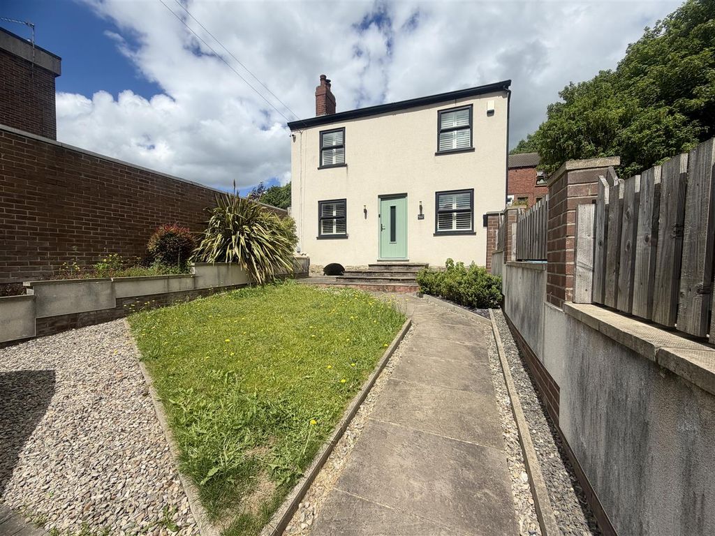Property photo 1 of 21