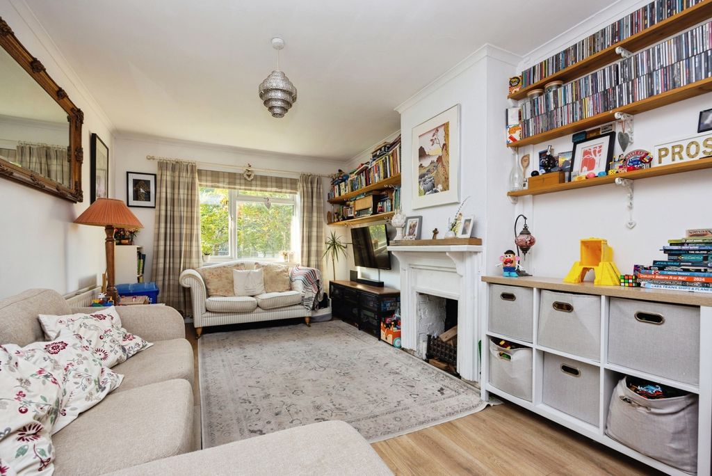 Property photo 2 of 28 Photo