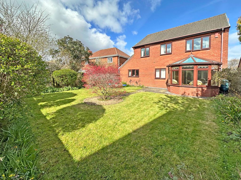 Property photo 3 of 22