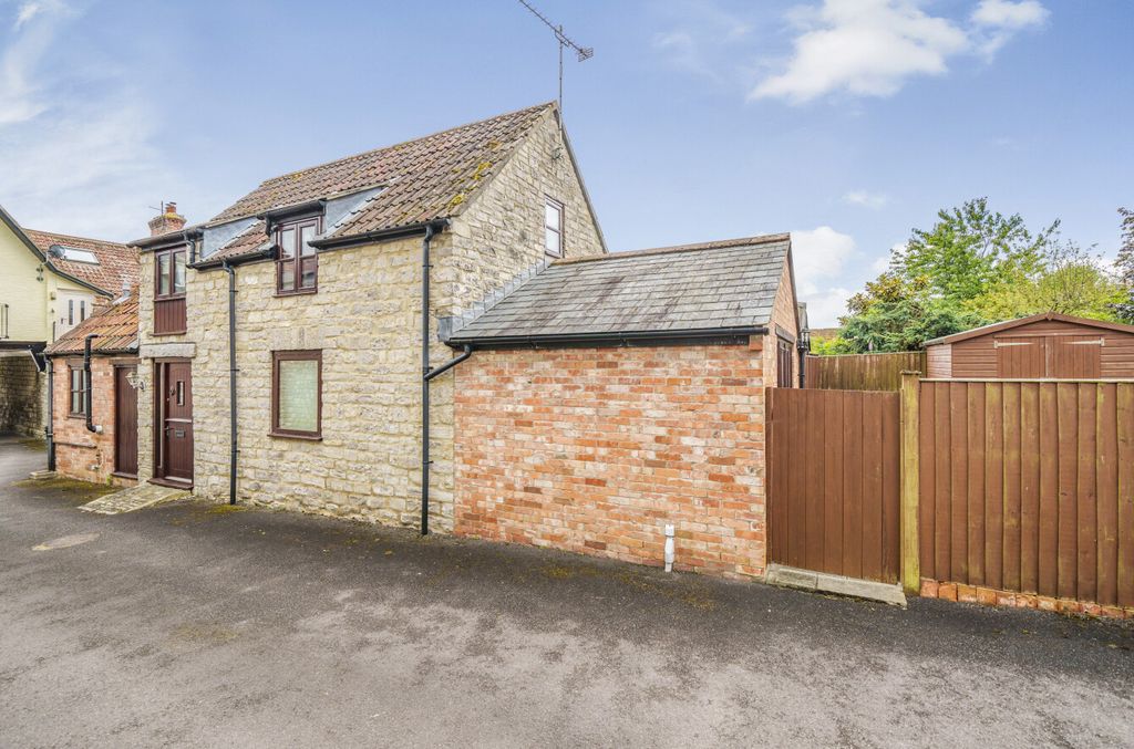 Property photo 2 of 12 1124285 (12).Jpg