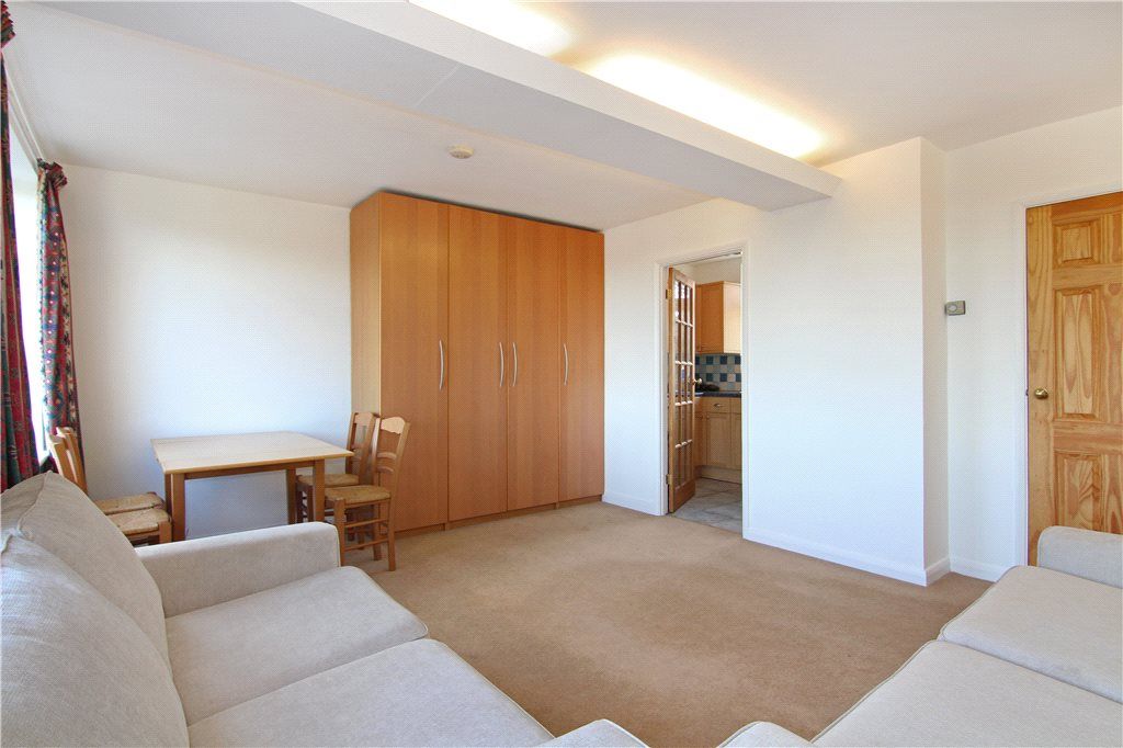 Property photo 2 of 10 Picture No. 15