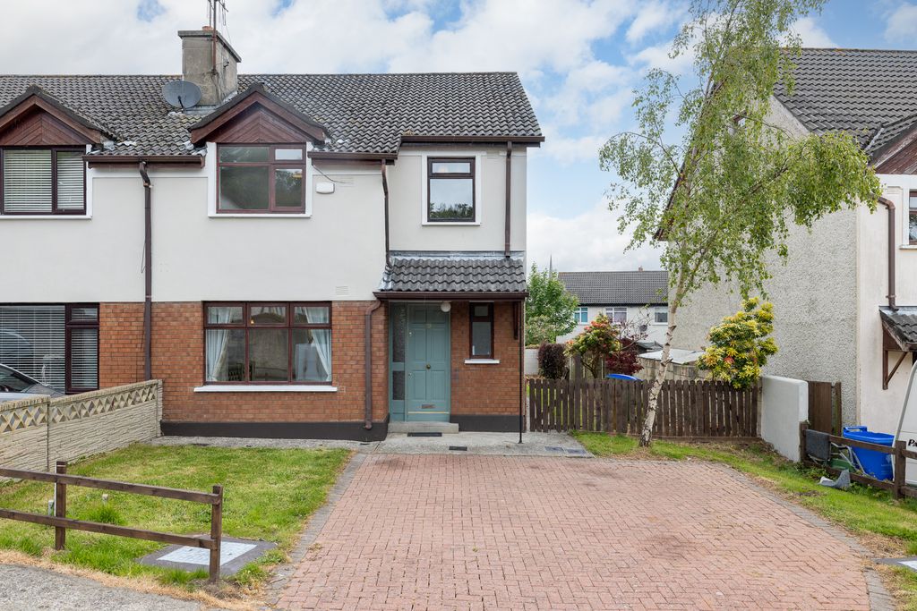 Property photo 1 of 24