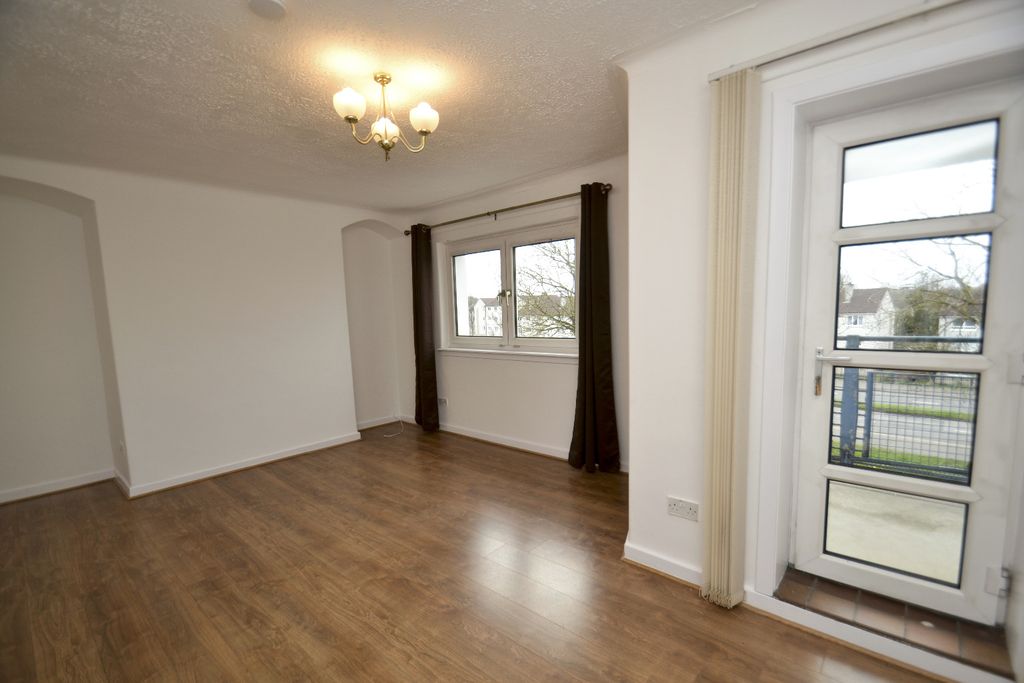 Property photo 3 of 22 4704794