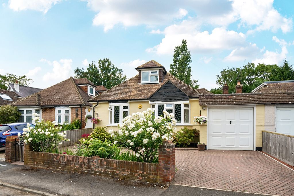 Property photo 1 of 15 1304515-1-6843208...