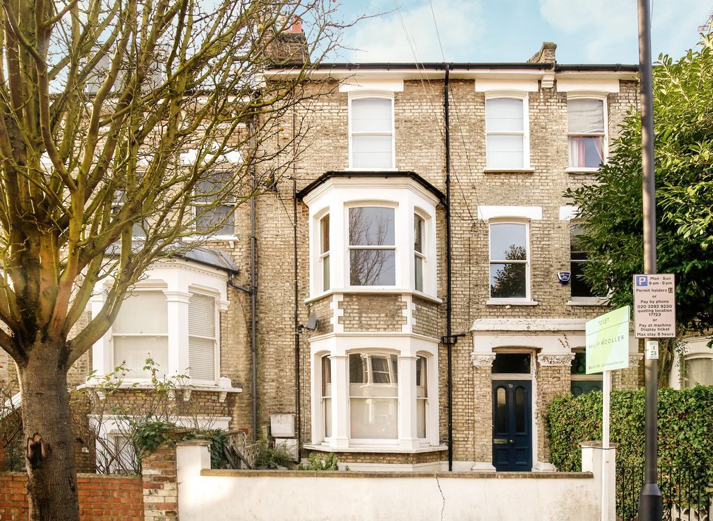 Property photo 2 of 6 Photo 8