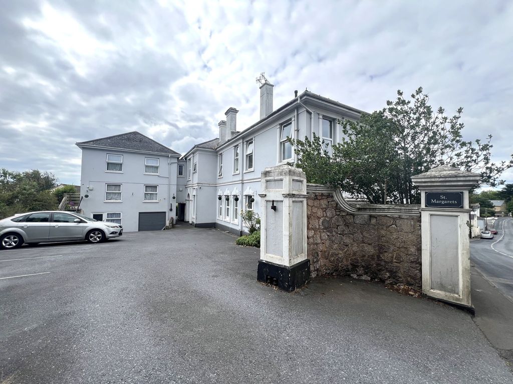 Property photo 1 of 5