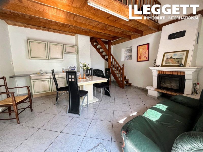Property photo 2 of 10