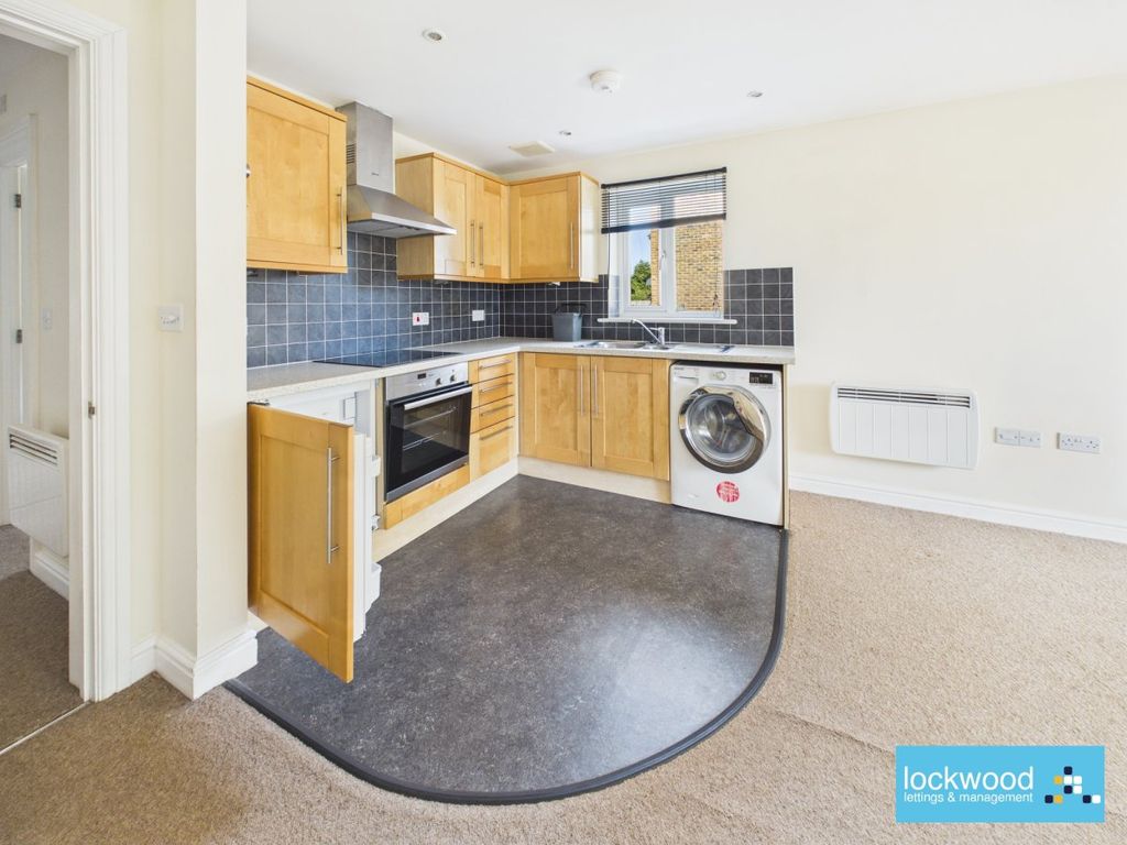 Property photo 2 of 7