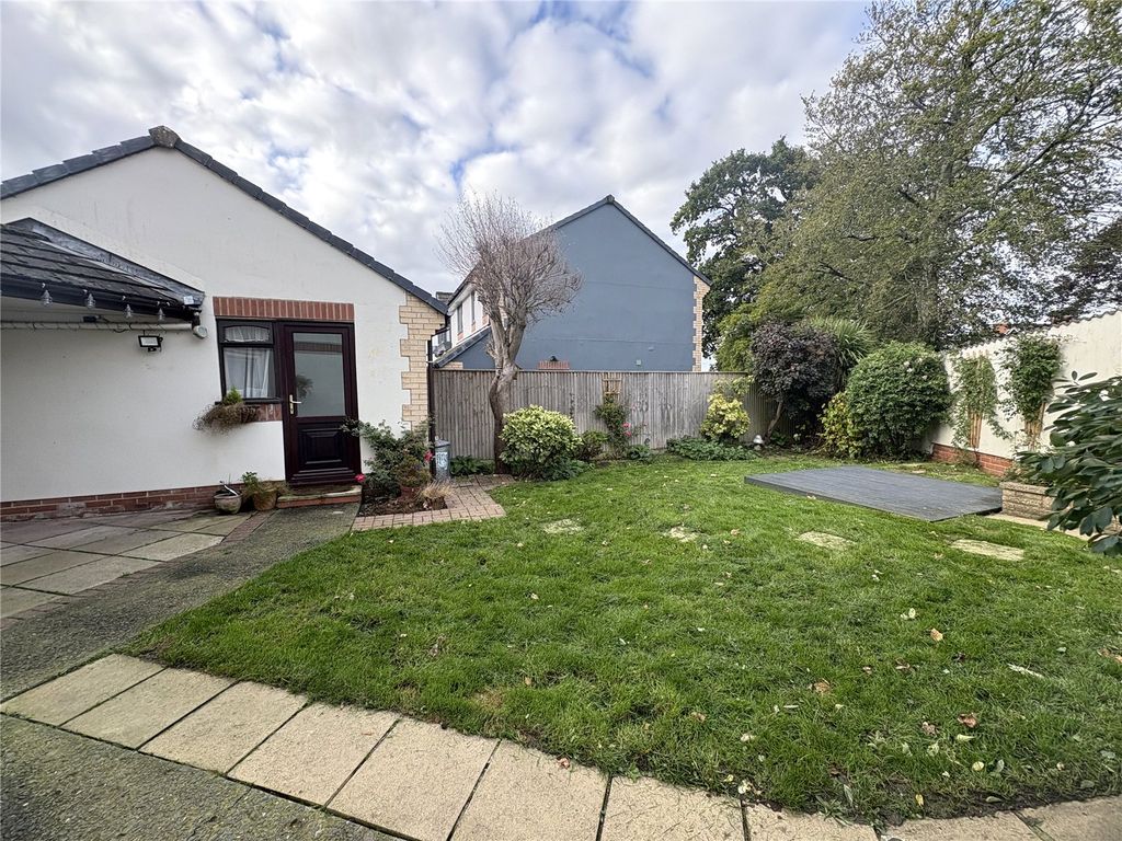 Property photo 3 of 16 Picture No. 38