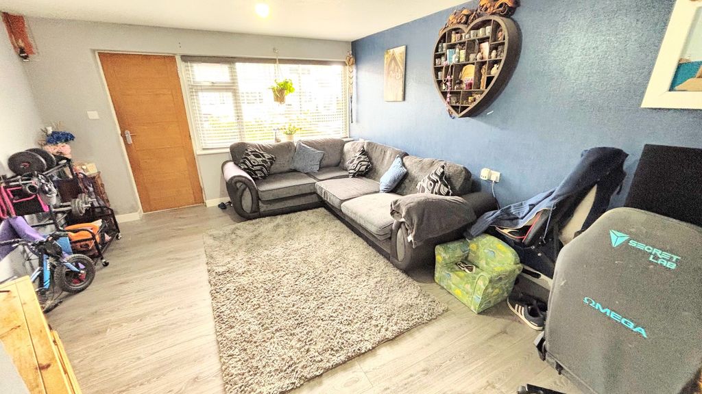 Property photo 3 of 16 Living Room 2