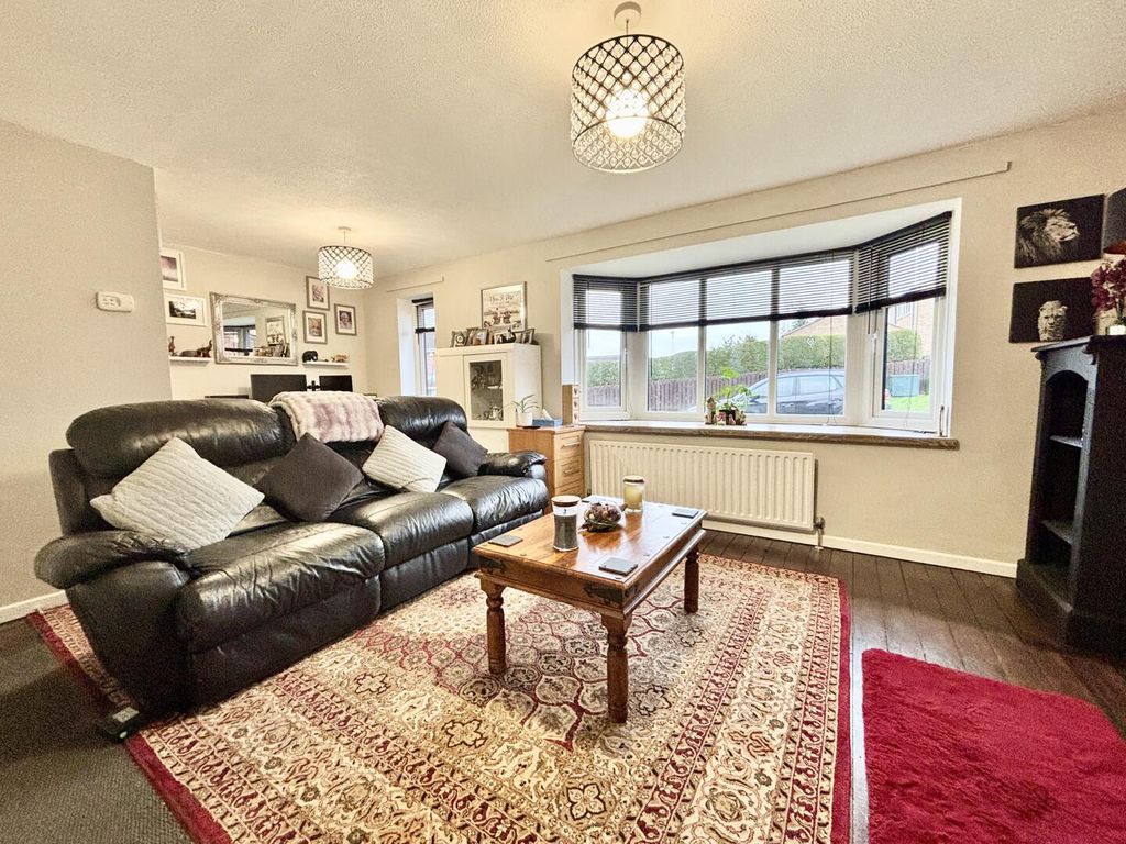 Property photo 3 of 23 Living Room