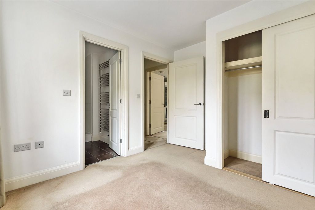 Property photo 3 of 10 Picture No. 08