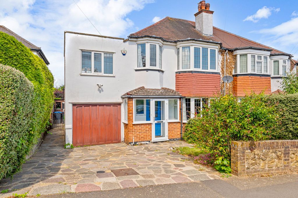 Property photo 1 of 29 External