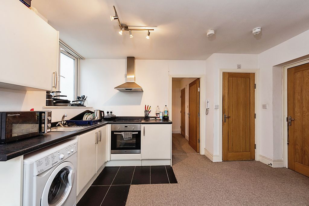 Property photo 2 of 12 Photography