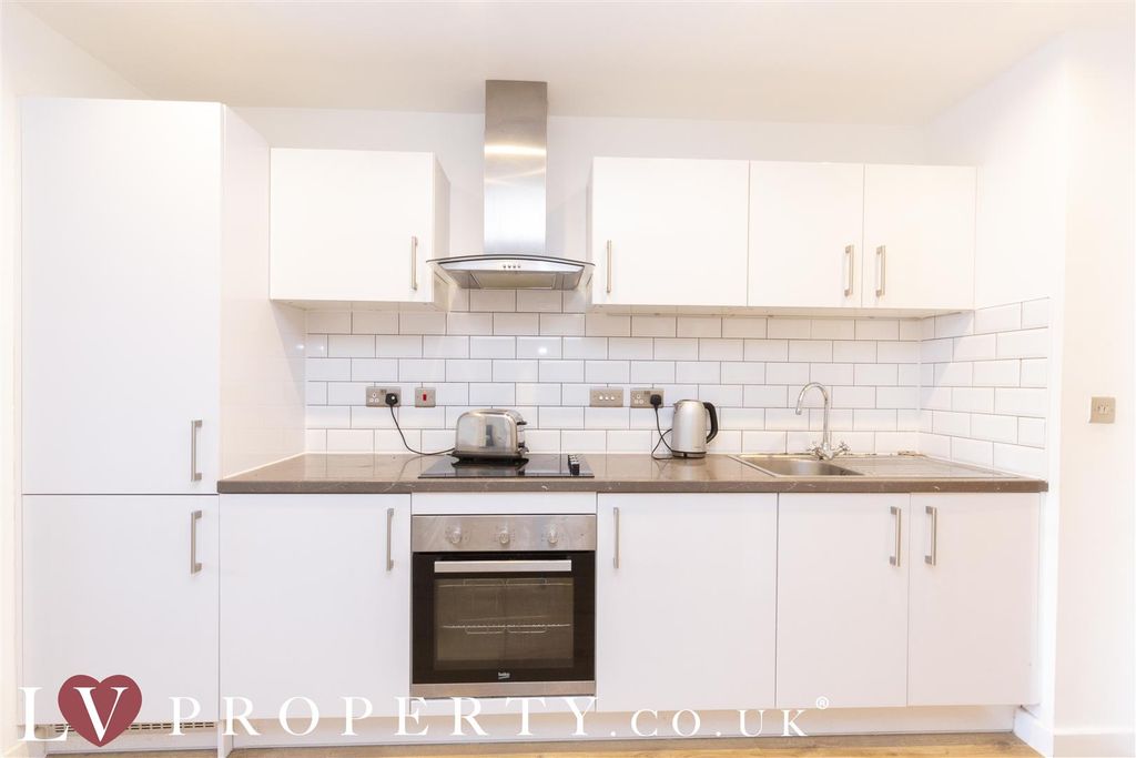 Property photo 2 of 10 N3.Jpg