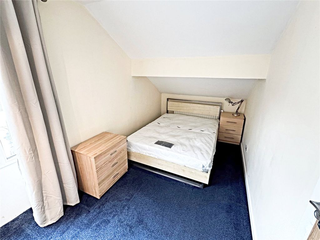 Property photo 2 of 10 Picture No. 19