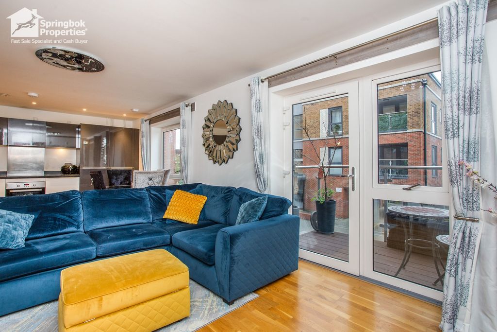 Property photo 3 of 10 Image 2