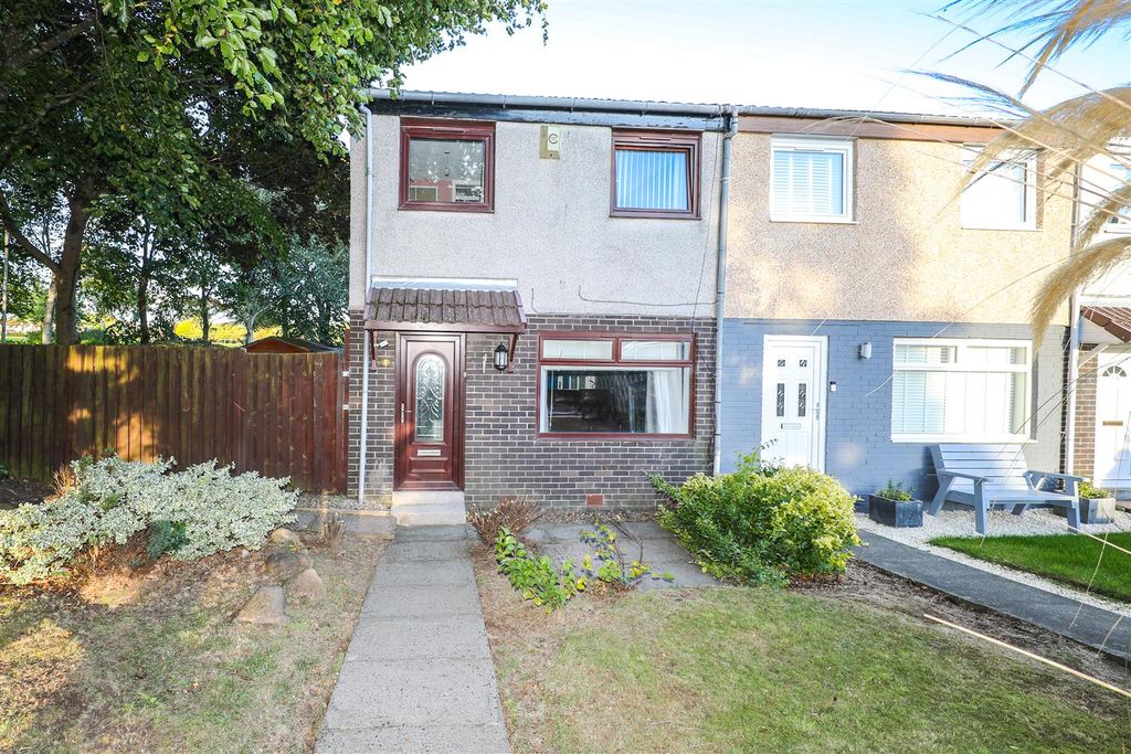 Property photo 1 of 12 A