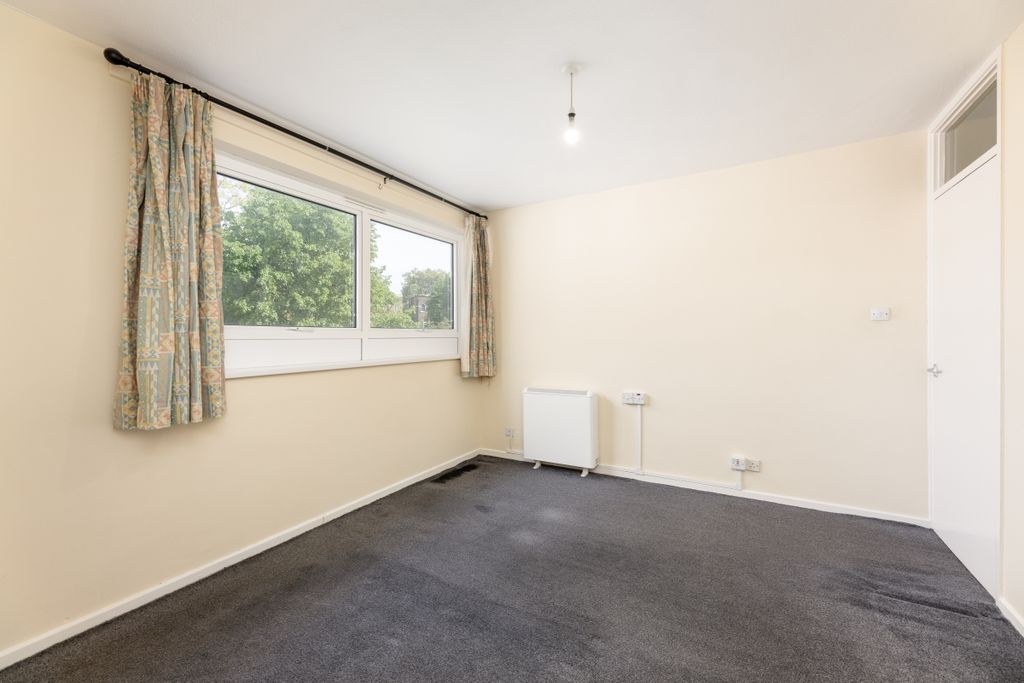 Property photo 3 of 7 Mytton House F13 ...