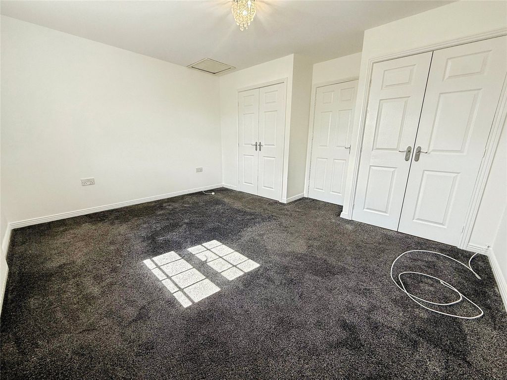 Property photo 3 of 15 Bedroom 1