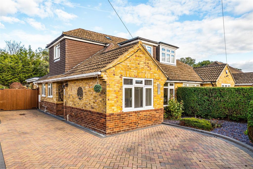 Property photo 1 of 18 1535813 (10).Jpg