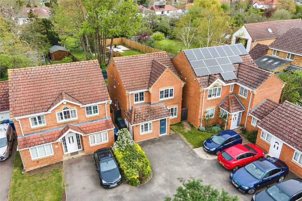 Property photo 2 of 27 Picture No. 07