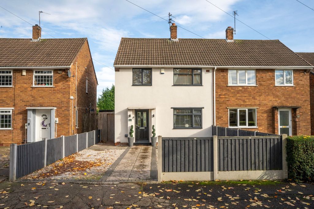 Property photo 1 of 20