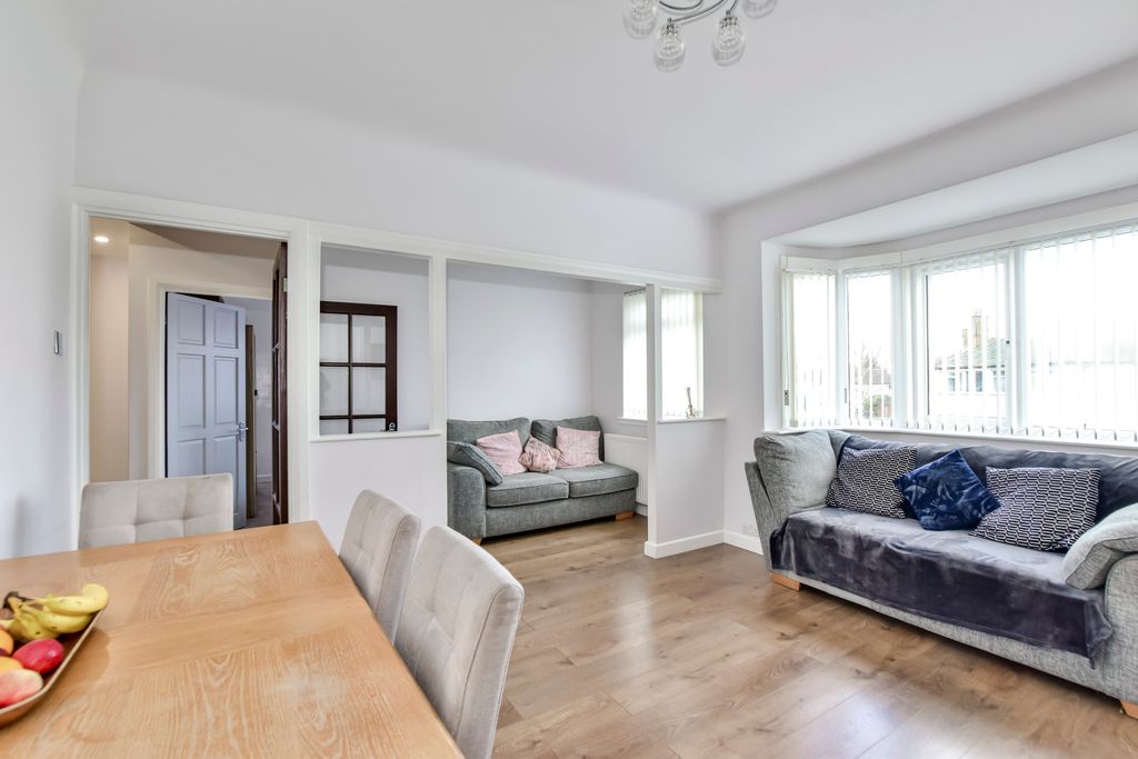 Property photo 3 of 13 Dsc_0279-Dsc_0280