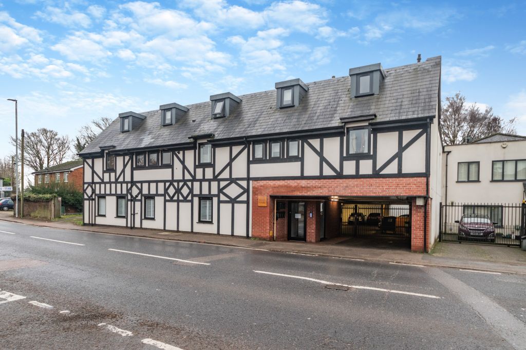 Property photo 1 of 11