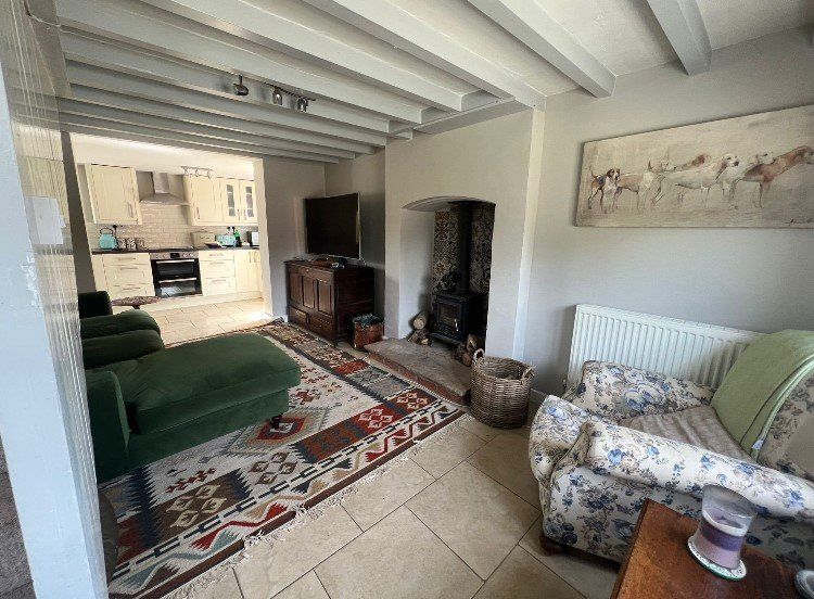 Property photo 2 of 11 Picture No. 22