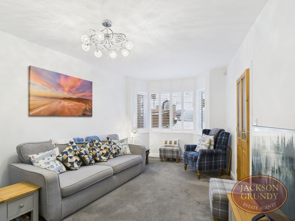 Property photo 3 of 27 Photo 28