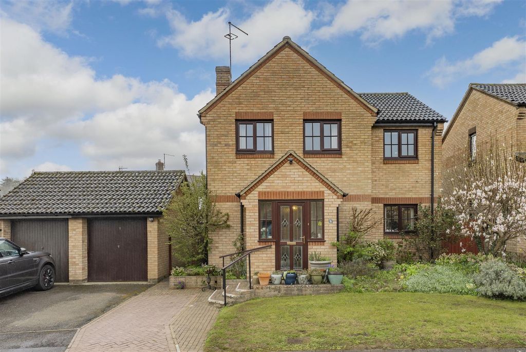 Property photo 1 of 22 Front