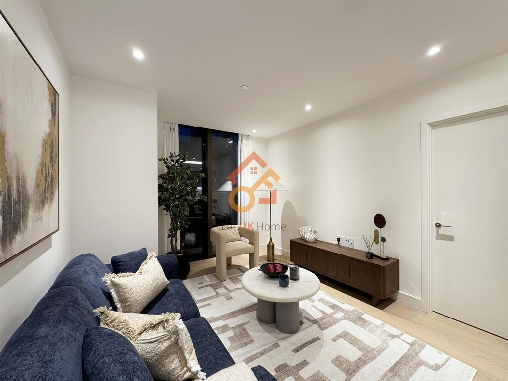 Property photo 3 of 59 2.Jpg