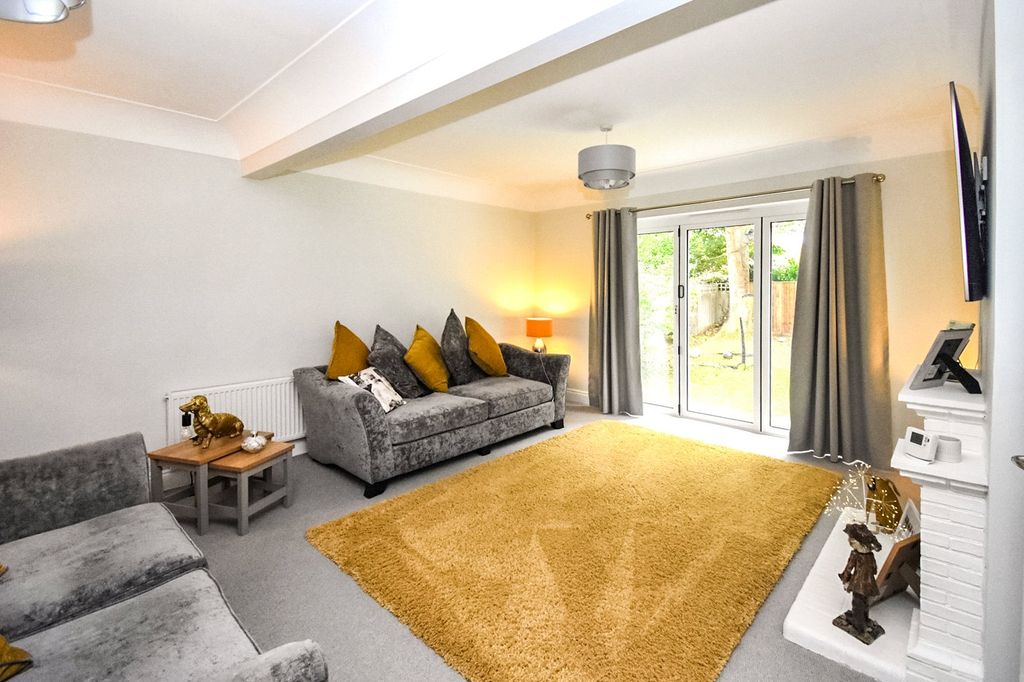 Property photo 3 of 23 Picture No. 03