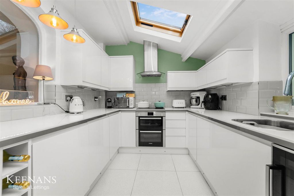 Property photo 2 of 56 4.Jpg