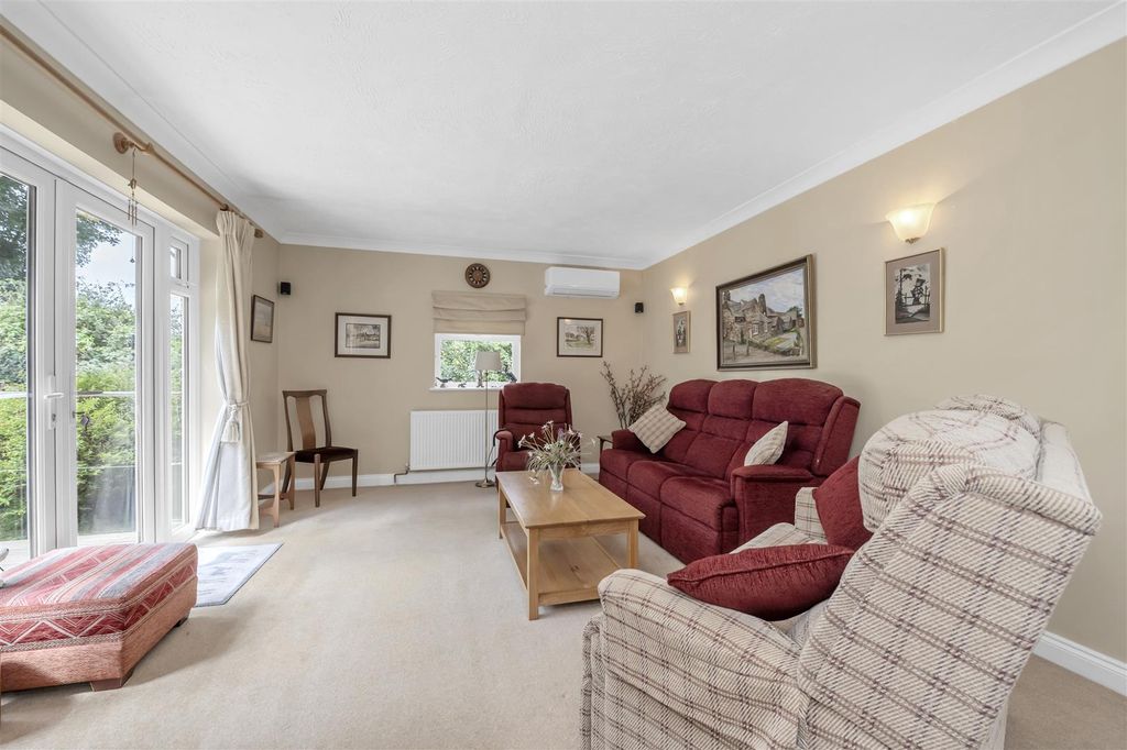 Property photo 3 of 27 Dcp_1852.Jpg