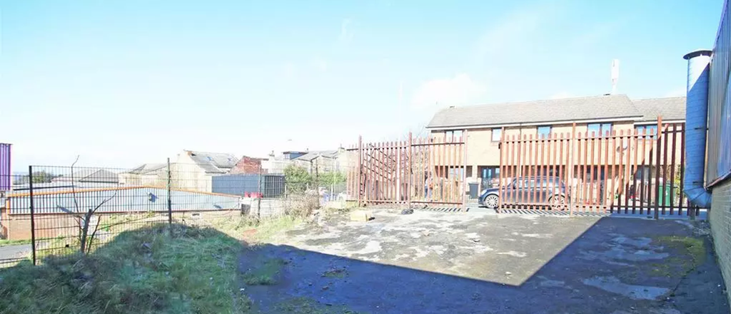 Property photo 2 of 4