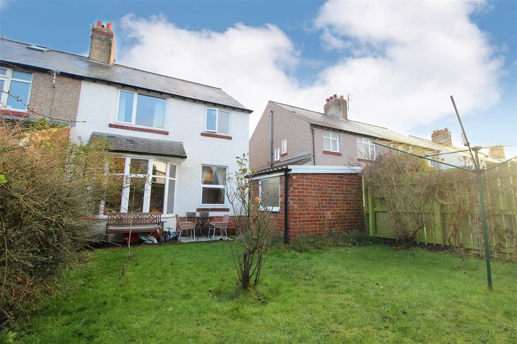 Property photo 3 of 13 2.Jpg