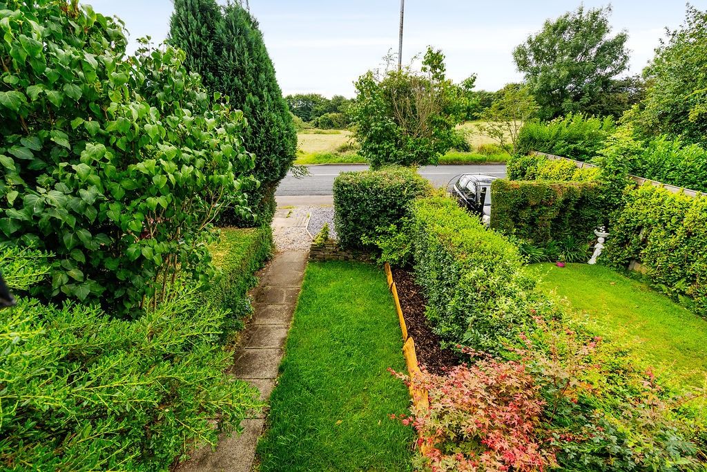 Property photo 2 of 23 4340391