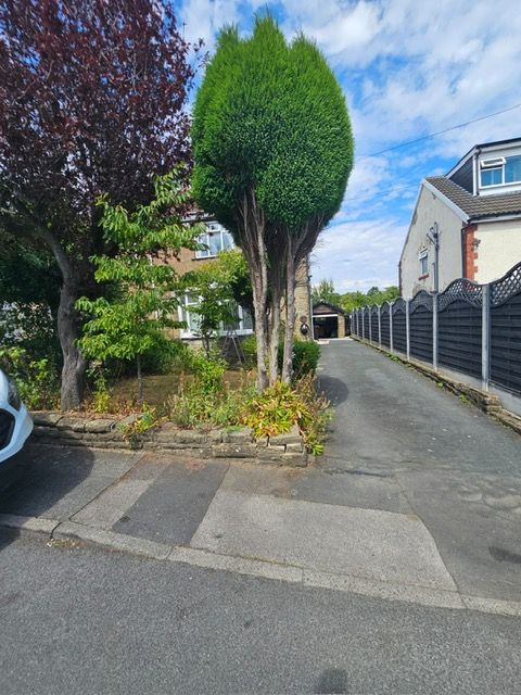 Property photo 2 of 9