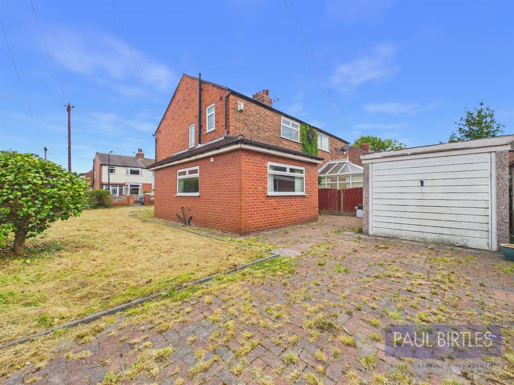 Property photo 2 of 23 Cam01301G0-Pr0785-Still030.Jpg